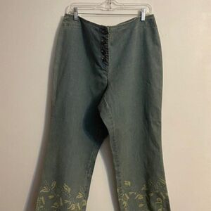 I.E. Button Fly Capri's with Beige Floral print on leg and back hip, size 16